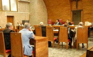 Un processo in tribunale   