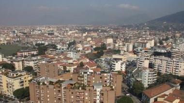 Una veduta dall’alto del centro abitato di Prato