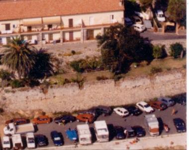 Ai privati due parcheggi a pagamento