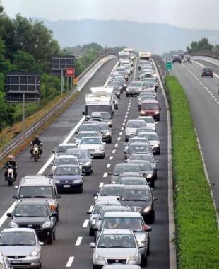 Traffico sulla autostrada A12 