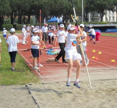 Alcune immagini della festa sport e gioco al campo scuola        