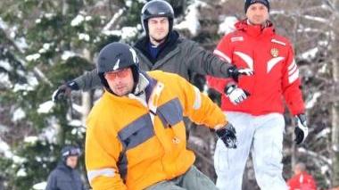 Sciatori sulle piste di Abetone