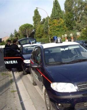 Un controllo di carabinieri nel Cascinese       