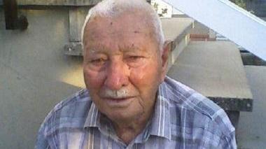 I 92 ANNI DI VIRGILIO «Al nonno, uno speciale augurio e un abbraccio da Roberta e Stefania. ...