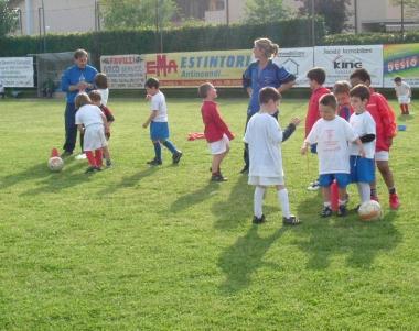 È festa per i piccoli calciatori dello Zambra