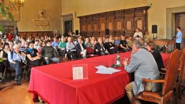 L’incontro di ieri mattina con Olivier Roy che nella Sala Maggiore ha parlato di identità e religione