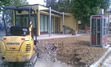 In piazza Damiano Chiesa sono state tolte le recinzioni del cantiere di lavoro      