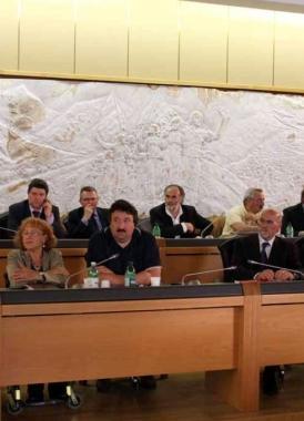 Un momento dellincontro di ieri a Palazzo Ducale  