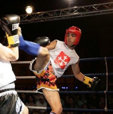 Cara in azione 