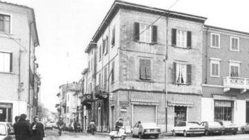 Una veduta del centro storico di Avenza
