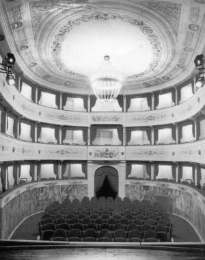 Sonate a quattro mani di Mozart: Datteri e Nadia Lencioni al pianoforte