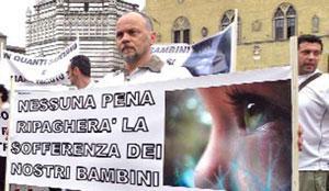 Asilo degli orrori, al processo ammessi tutti i video