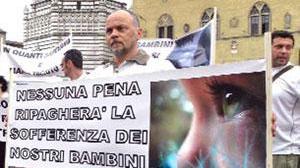 Asilo degli orrori, al processo ammessi tutti i video