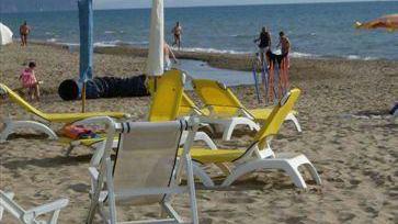 Un’immagine della spiaggia attrezzata