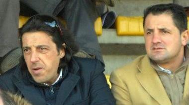 I tifosi della Carrarese e sopra Oppicelli e Borghini