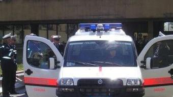 Una pattuglia dei vigili urbani in servizio