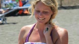 <b>IL SORRISO </b>di Flavia Vento pizzicato sulla spiaggia di Ansedonia da Enzo Russo