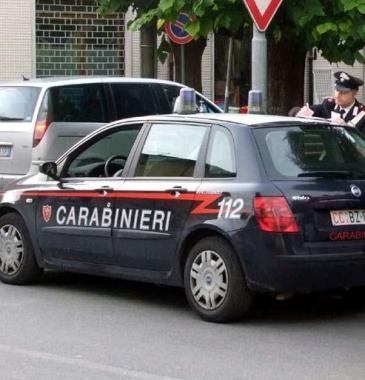 Una pattuglia dei carabinieri     