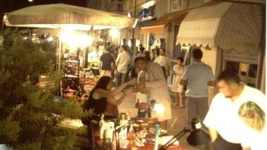 Un mercatino notturno per le strade di Donoratico
