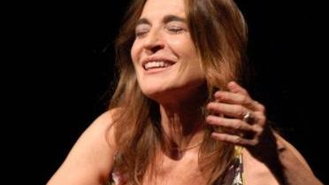L’attrice cantante e autrice napoletana Lina Sastri