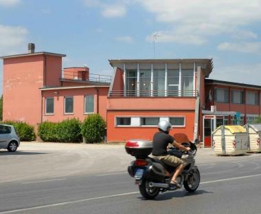 A sinistra Paolo Lini Sopra listituto darte 