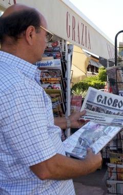 <strong>CIRILLICO.</strong> Giornali in russo nelle edicole di Forte