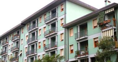 Uno dei grandi condom&igrave;ni di via Allende a S.Biagio   