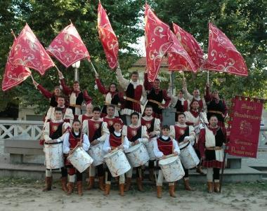 <b>CAMPIONI </b>bandiere in trionfo a Cascina   
