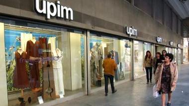 Il negozio Upim di via Grande nei mesi precedenti la chiusura