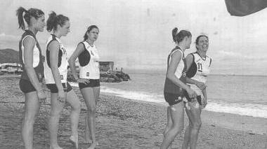Le ragazze del Valdimagra sul mare di Monterosso
