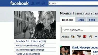 <b>SU FACEBOOK.</b> Le offese sul profilo di Monica Faenzi