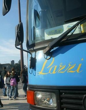 Domani bus fermi
