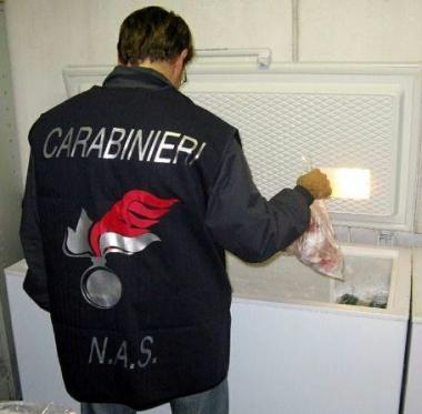 Sopra la sede dellAsl a Carrara Pi&ugrave; in alto controlli da parte dei Nas 