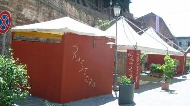 Il punto ristoro della festa