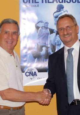 Aldo Piantini (presidente della Cna) e Fabio Frilli della Caripit 