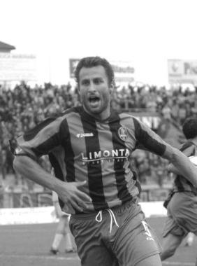 <b>AMARCORD</b> Chiarini in nerazzurro: lesultanza dopo un gol al Cittadella nel 2006-07      