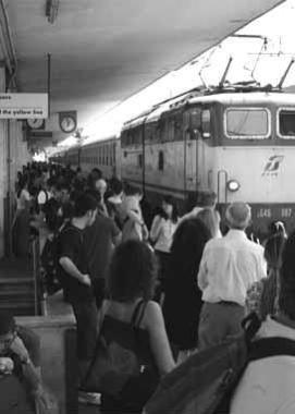 Passeggeri alla stazione 