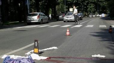 Il punto in cui è stata investita la donna in via Firenze