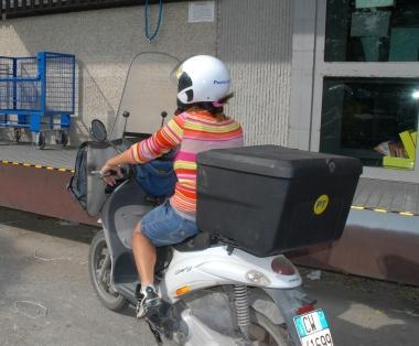 Nel paese di Galleno la consegna della posta avviene sempre in forte ritardo
