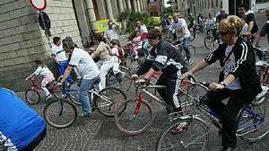 Pedalata ambientalista a tappe contro la cementificazione