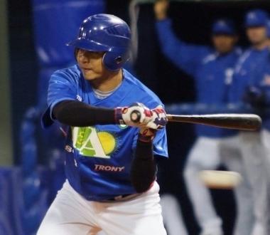 <b>IL RE</b>. Carlos Duran 
