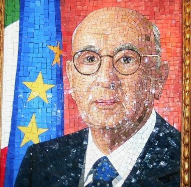 <b>MOSAICI.</b> Il ritratto di Napolitano 