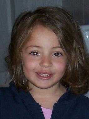 PER SOFIA Alla piccola Sofia che oggi spegne 4 candeline sulla torta: «Tantissimi auguri ...