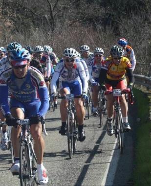 <b>GRAN FONDO.</b> Prestigiosa gara domenica 