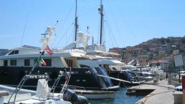 <b>Yachts.</b> Ormeggiati a Pilarella