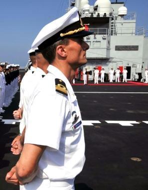 La cerimonia prima della partenza della nave 