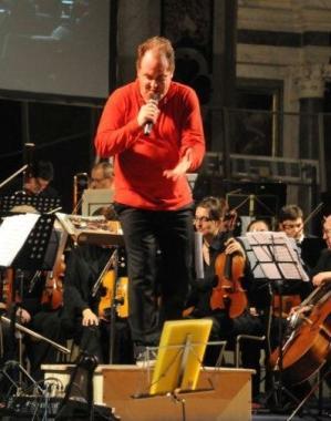 Colombini dirige un concerto 