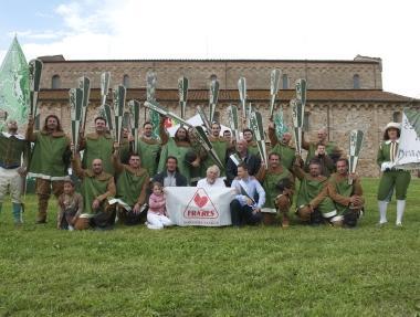 I Dragoni insieme ai responsabili Fratres 