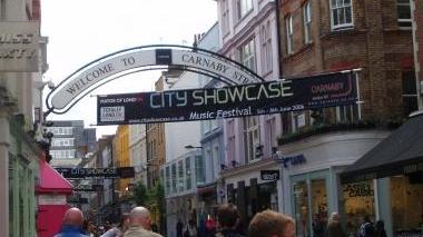 Uno scorcio di Carnaby Street a Londra