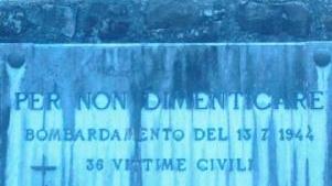 La lapide a Fivizzano